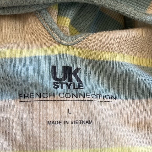 Striped Ribbed Tank Top - Picture 2 of 7